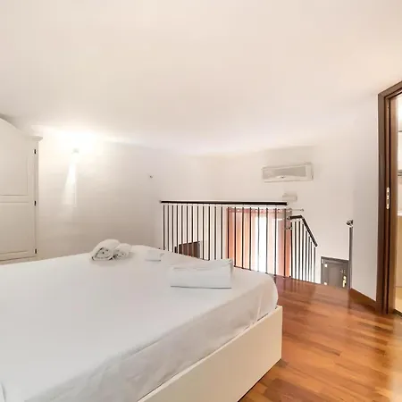 Apartment Borrelli House Neapel